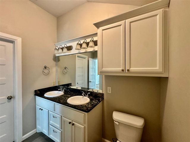 18202 Manera Way, Edmond, OK 73012