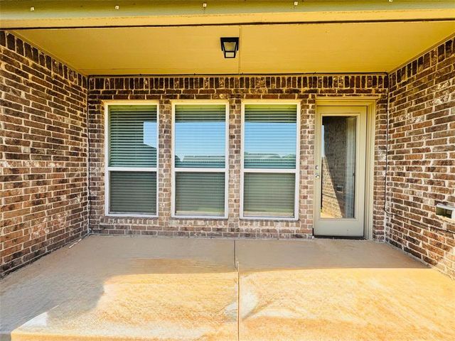 18202 Manera Way, Edmond, OK 73012