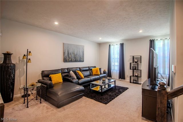 5182 Jude Court, Willoughby, OH 44094