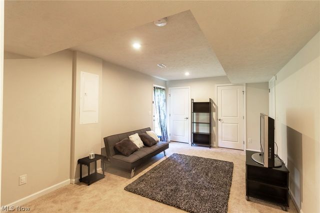 5182 Jude Court, Willoughby, OH 44094