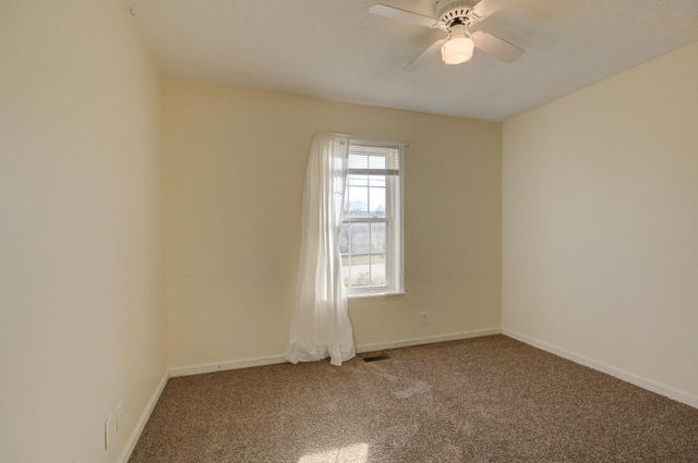 211 Moncrest Drive, Clarksville, TN 37042