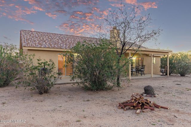 7146 W Resthaven Place, Tucson, AZ 85757