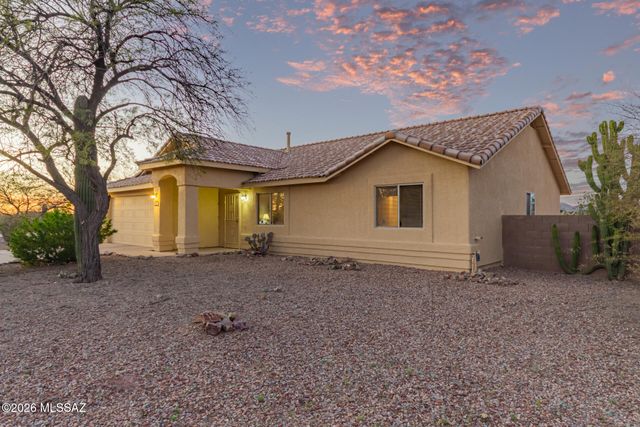 7146 W Resthaven Place, Tucson, AZ 85757