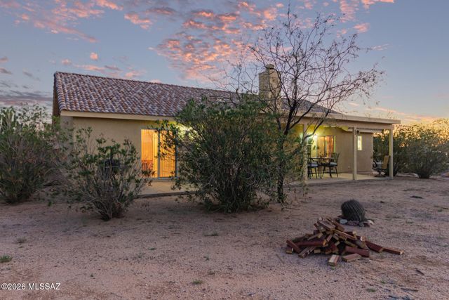 7146 W Resthaven Place, Tucson, AZ 85757