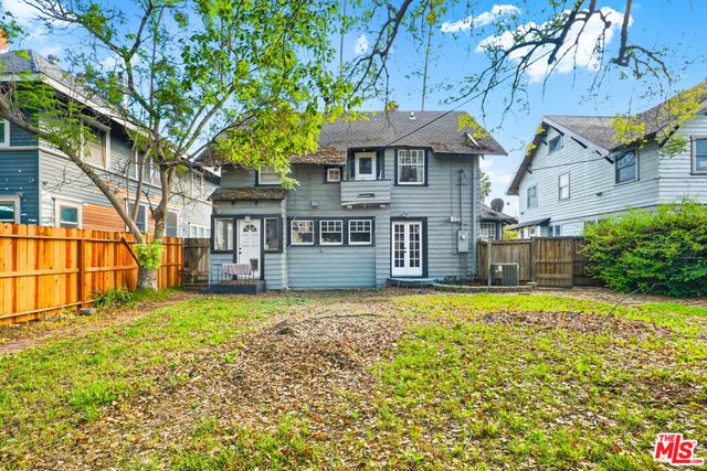 2647 Raymond Avenue, Los Angeles, CA 90007