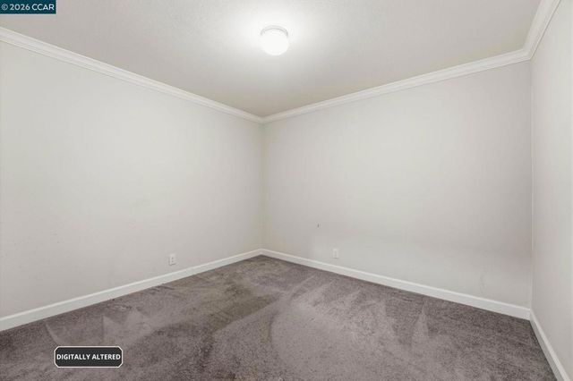 8910 Burr St, Oakland, CA 94605