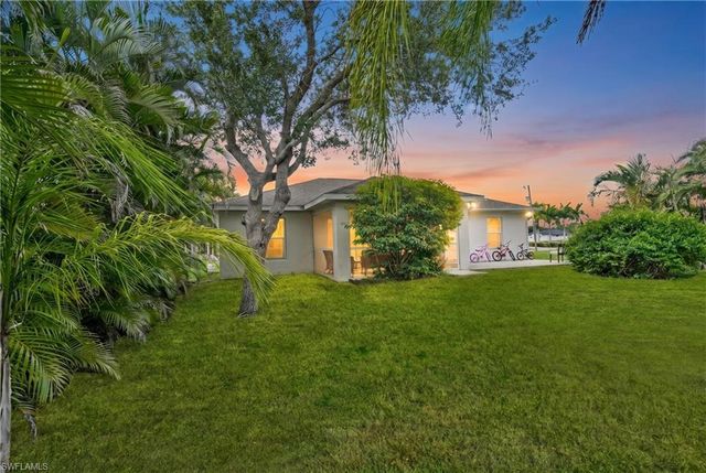 2222 NE 15th TER, Cape Coral, FL 33909