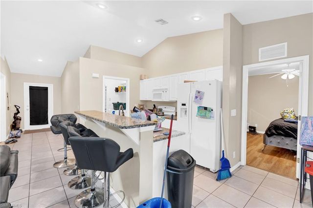 2222 NE 15th TER, Cape Coral, FL 33909
