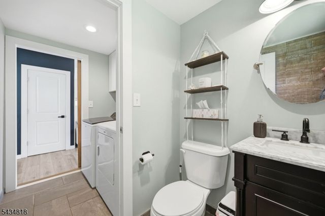 901 Wall St, Stillwater Twp., NJ 07860