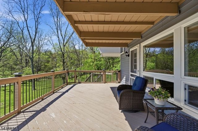 901 Wall St, Stillwater Twp., NJ 07860
