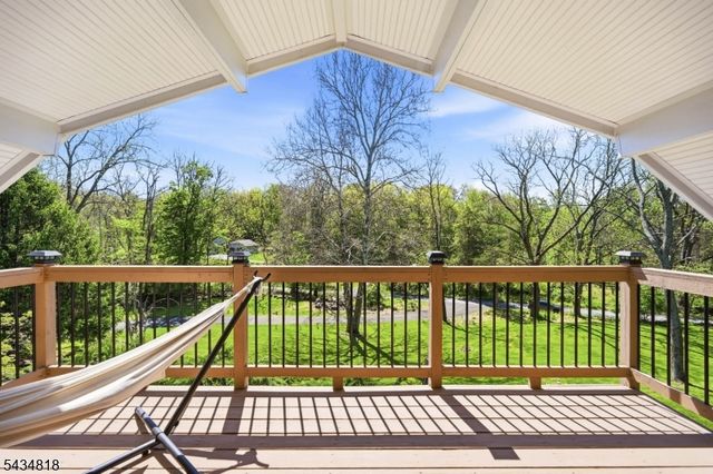 901 Wall St, Stillwater Twp., NJ 07860