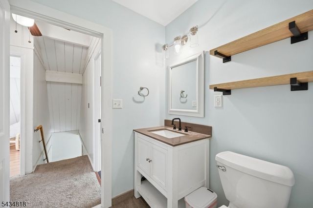 901 Wall St, Stillwater Twp., NJ 07860