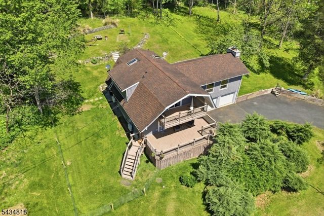 901 Wall St, Stillwater Twp., NJ 07860