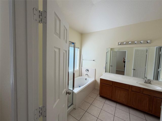 15814 Granite Mountain Trail, Houston, TX 77049