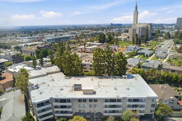 10650 Holman Avenue 202, Los Angeles, CA 90024