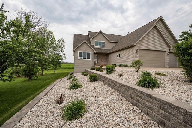 3986 LILY LAKE ROAD, Green Bay, WI 54311