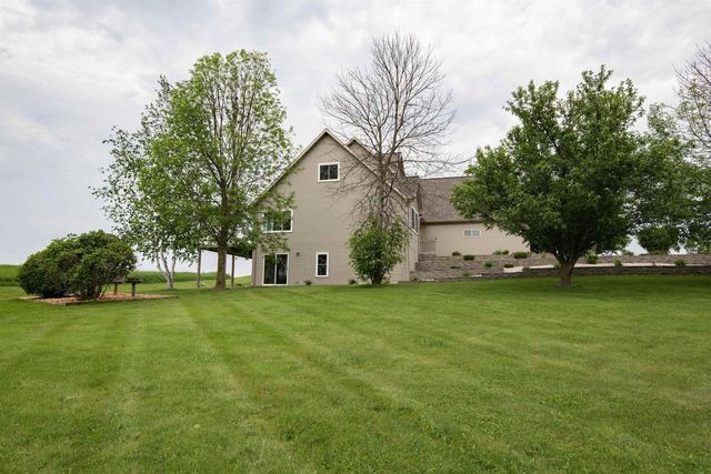 3986 LILY LAKE ROAD, Green Bay, WI 54311
