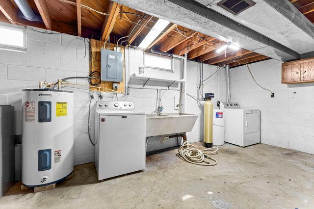 816 W Chandler Street, Arlington, MN 55307