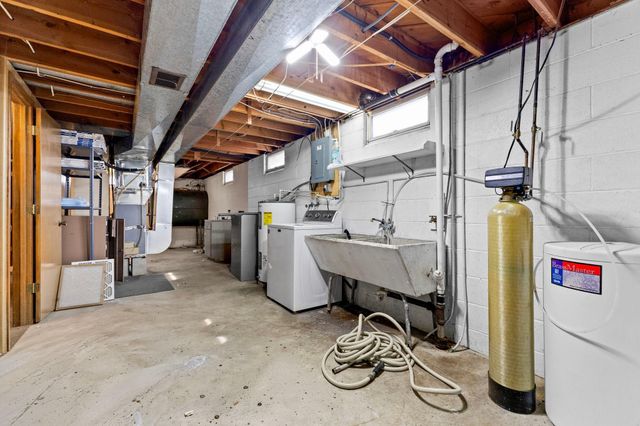 816 W Chandler Street, Arlington, MN 55307