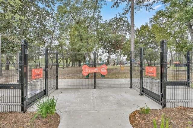 108 Salvia Star Court, Conroe, TX 77304