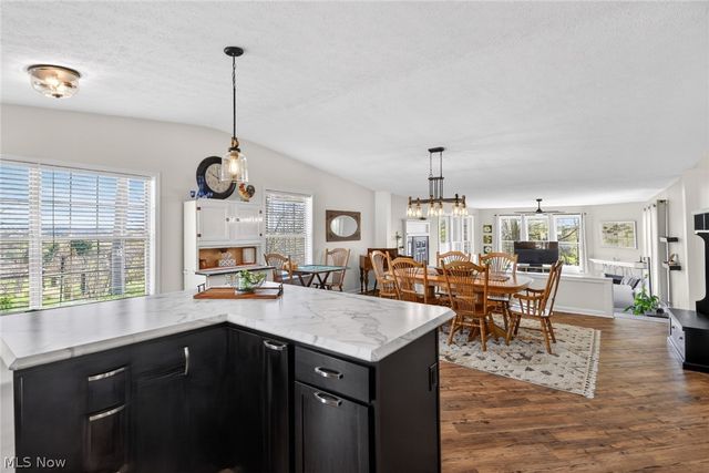 7702 North Ridge Place, Lisbon, OH 44432