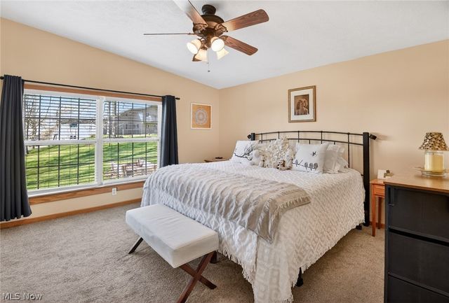 7702 North Ridge Place, Lisbon, OH 44432