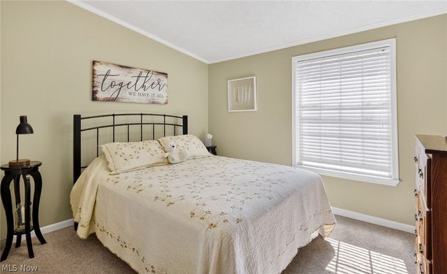7702 North Ridge Place, Lisbon, OH 44432