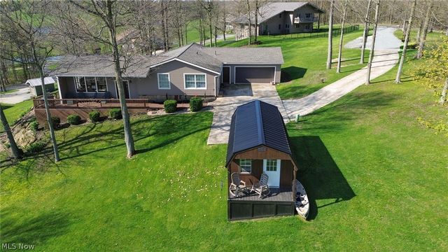 7702 North Ridge Place, Lisbon, OH 44432