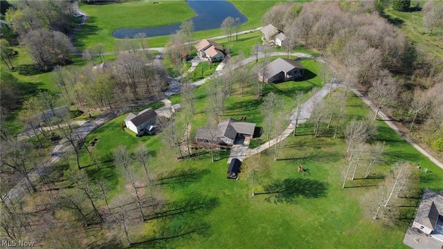 7702 North Ridge Place, Lisbon, OH 44432