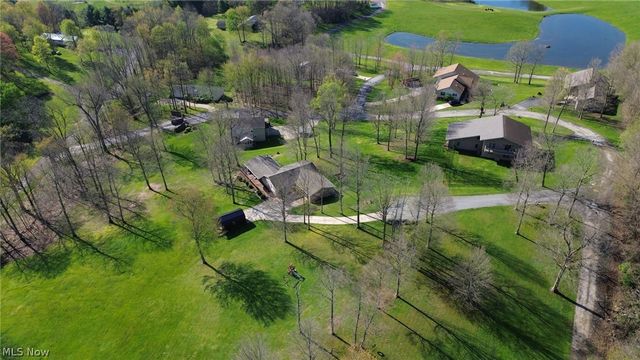 7702 North Ridge Place, Lisbon, OH 44432