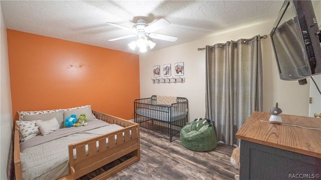 608 N Heathrow Drive, Lecanto, FL 34461