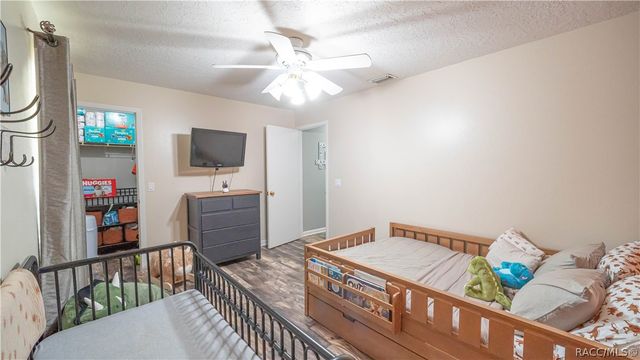 608 N Heathrow Drive, Lecanto, FL 34461