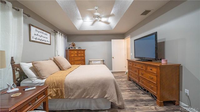 608 N Heathrow Drive, Lecanto, FL 34461
