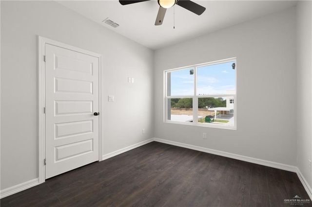 3841 N Mezcal Drive, Pharr, TX 78577