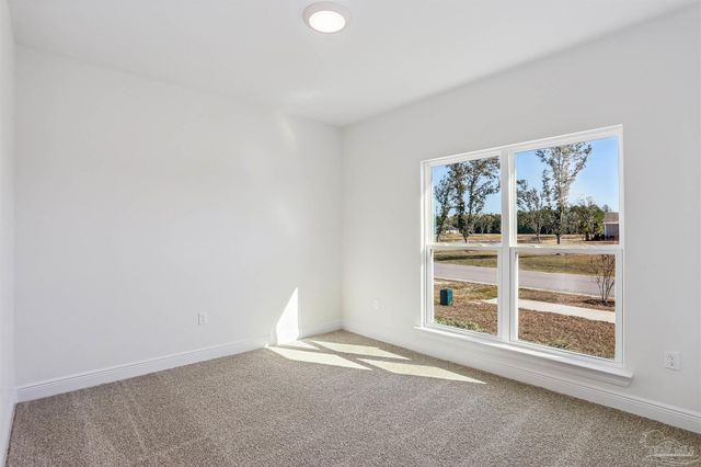 4016 Watergate Dr, Milton, FL 32583