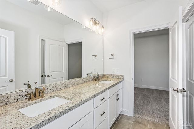 4016 Watergate Dr, Milton, FL 32583