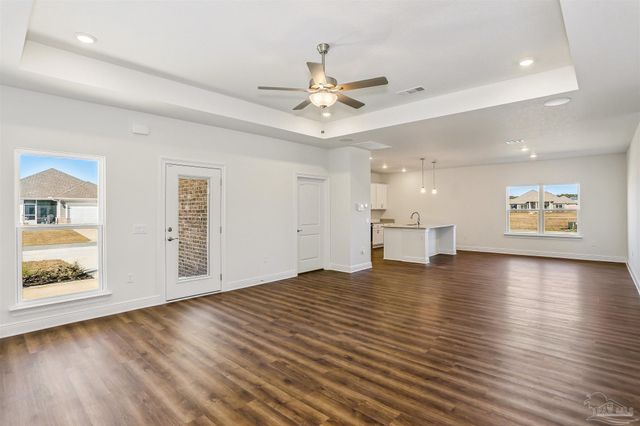 4016 Watergate Dr, Milton, FL 32583