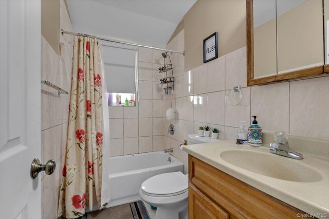 20-49 49th Street, Astoria, NY 11105