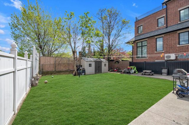 20-49 49th Street, Astoria, NY 11105