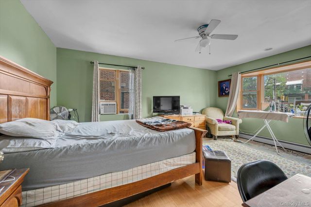 20-49 49th Street, Astoria, NY 11105