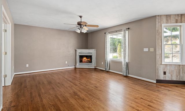 175 Wellington LN, Daleville, VA 24083