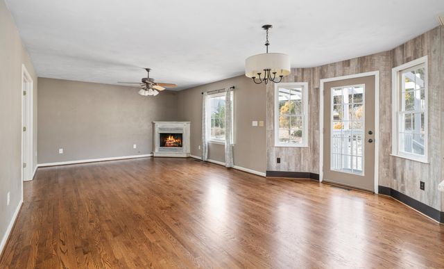 175 Wellington LN, Daleville, VA 24083