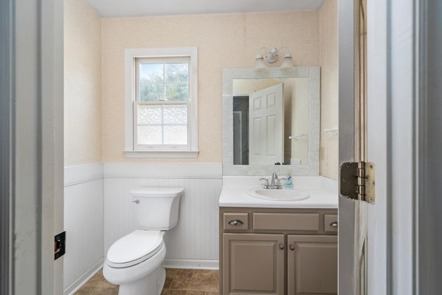 175 Wellington LN, Daleville, VA 24083