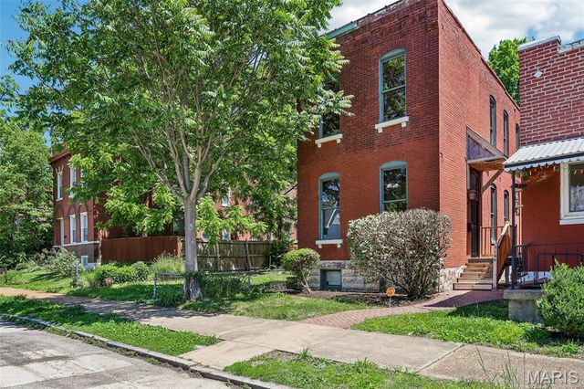 3166 Pennsylvania Avenue, St Louis, MO 63118