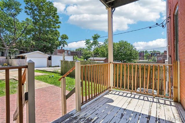3166 Pennsylvania Avenue, St Louis, MO 63118