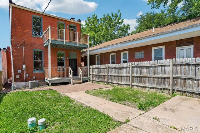 3166 Pennsylvania Avenue, St Louis, MO 63118