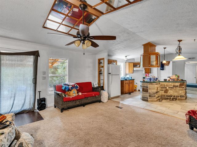 14321 Forest Circle E, Montgomery, TX 77356