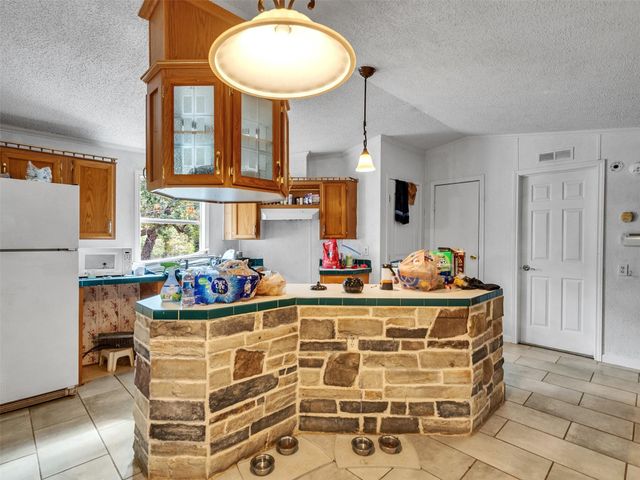 14321 Forest Circle E, Montgomery, TX 77356