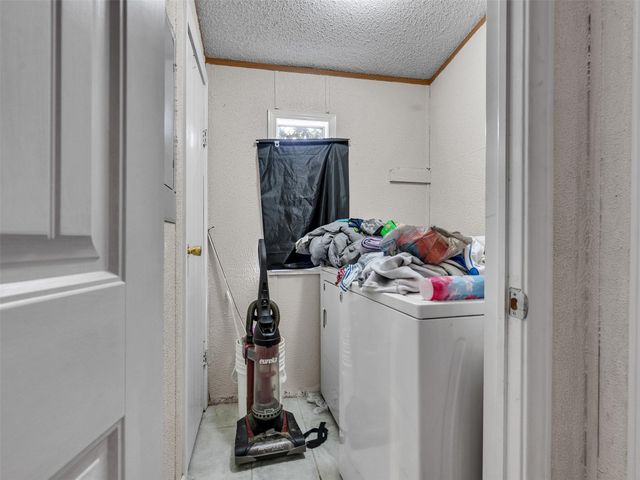 14321 Forest Circle E, Montgomery, TX 77356