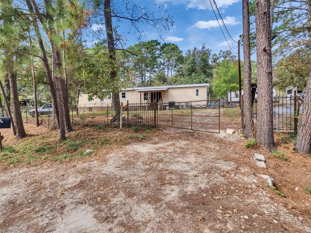 14321 Forest Circle E, Montgomery, TX 77356